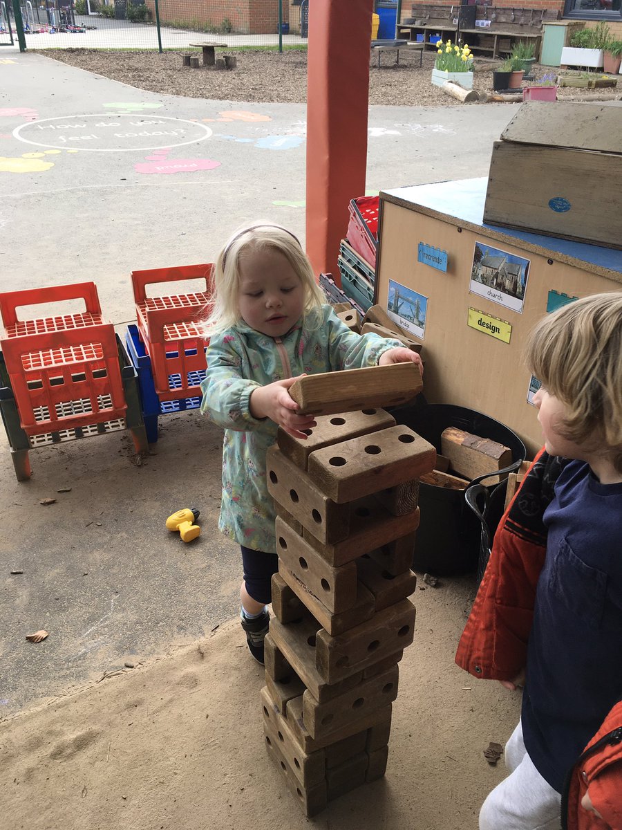 DinningtonFirst's tweet photo. The children in Nursery have been doing so much this week - subitising to 5, loving taking part in Little Kickers, making their own beanstalks out of construction and growing beans too #resilience, #opentonewthings, #communityspirit and #success. https://t.co/TW2KlmHTPF