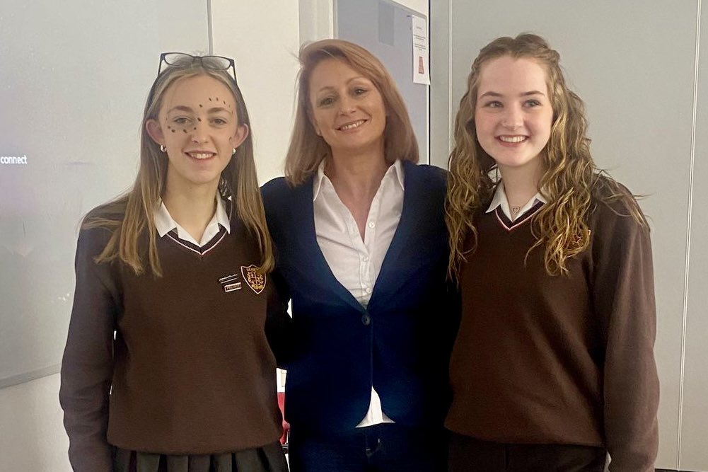 🧵 On this last day of #TransitionYear Professions week, we welcomed a host of speakers. We extend our thanks to executive director of the Arts Centre Elizabeth Whyte, businesswomen and founder of the award winning app Chuzeday Deborah Jordan