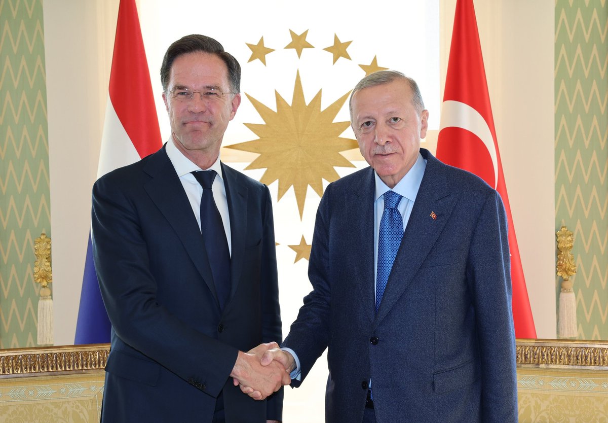 Cumhurbaşkanımız Sayın Recep Tayyip Erdoğan, Hollanda Başbakanı Mark Rutte'yi Vahdettin Köşkü'nde kabul etti.