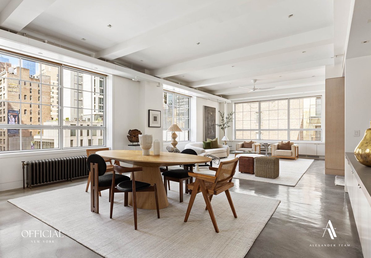 JUST LISTED #Flatiron Residence 📍50 West 29th Street, 5W, #NewYorkCity - Listing Price: $3.2 Million

An architect’s personal masterpiece, this stunning two-bedroom, two-bathroom pre-war loft seamlessly integrates contemporary design. #RealEstate #NYC