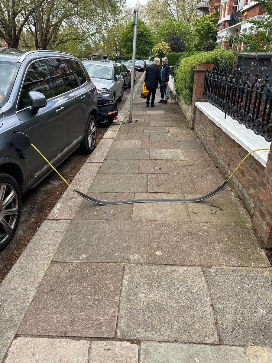 Spotted in South West London today 👀

What do you think when you see this? 

#EVs #evcharging