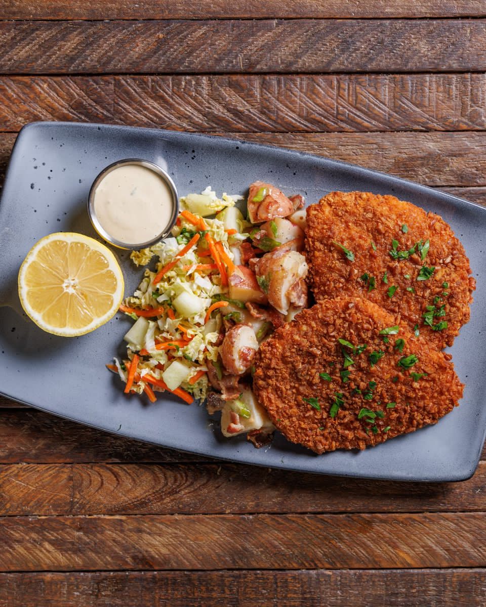 Lazy Dog Restaurants tweet media