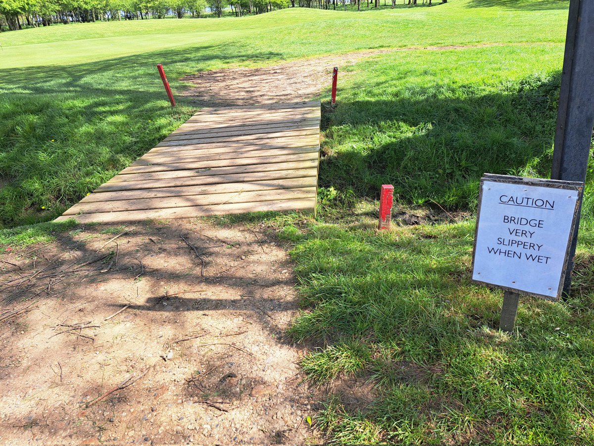 Methinks John Bon Jovi has played this golf course...