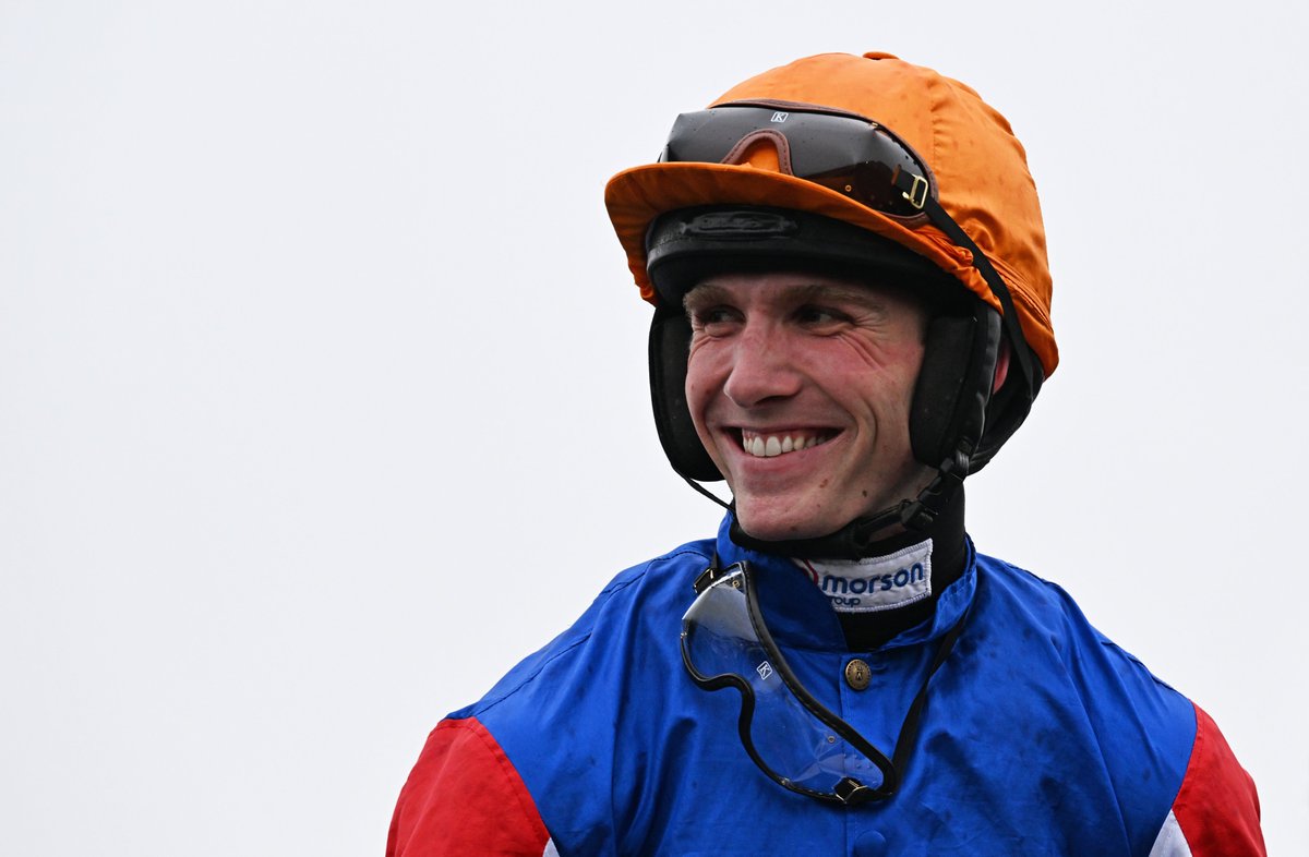 Harry Cobden is crowned the 2023/24 Champion Jockey 🏆 Congratulations on your first title, @CobdenHarry! 🙌 And a tip of the hat to @Sean_Bowen_ for playing a huge part in a thrilling Championship race 👏