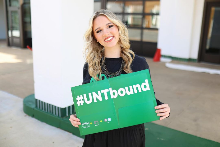 UNTsocial tweet picture