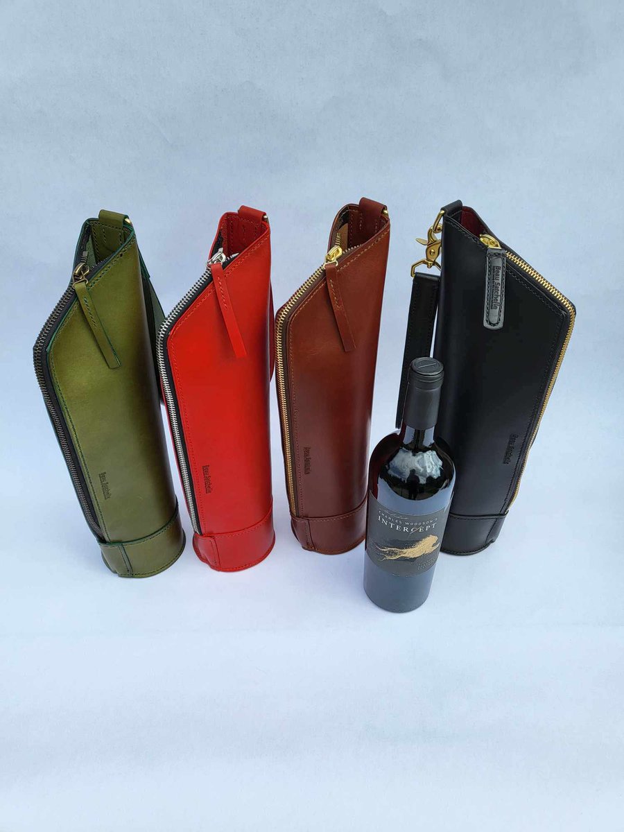 French Inspired. Detroit Built. Original Design, Bespoke Wine Carriers available in an array of colors... Cheers! #WineCarriers #WineTasting #WineLovers #WineAccessories #LuxuryLifestyle #Luxe #BeauSatchelleBespoke #FrenchInspiredDetroitBuilt