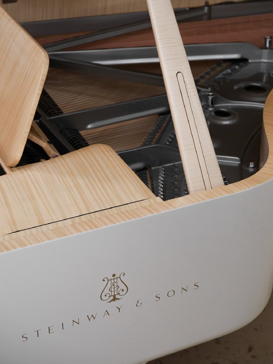 Steinway & Sons' Noé Limited Edition in Ivory White — lustrous ivory white finish with exquisite figured sycamore creates a light, delicate, even playful instrument. Learn more ▶️ brnw.ch/21wJdut ✨🎹