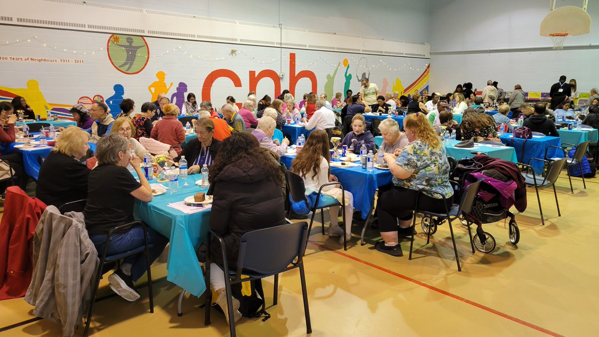 Wrapping up a wonderful #NationalVolunteerWeek, we met and celebrated with close to 100 participants at our Volunteer Appreciation Dinner. What a tireless and generous group of committed individuals! Check out our volunteer opportunities here: tngcommunityto.org/Get-Involved/V…