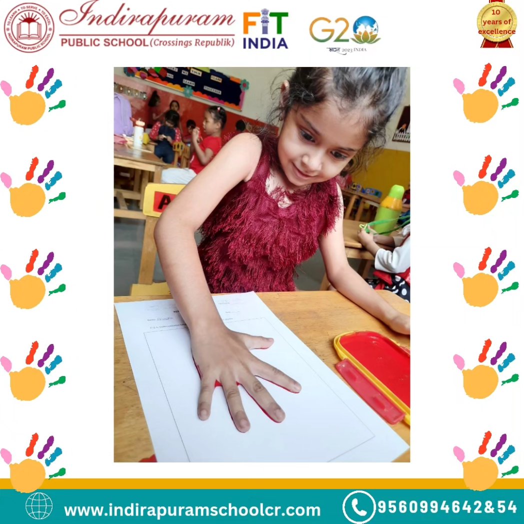 IPSCrossings's tweet image. To acquaint students with the colour-Red, 
Red colour day was celebrated in the pre-primary section on 19 april 2024.
 The toddlers were dressed in red attire and brought red colour objects and food.
#ipscr #redday #redcolour