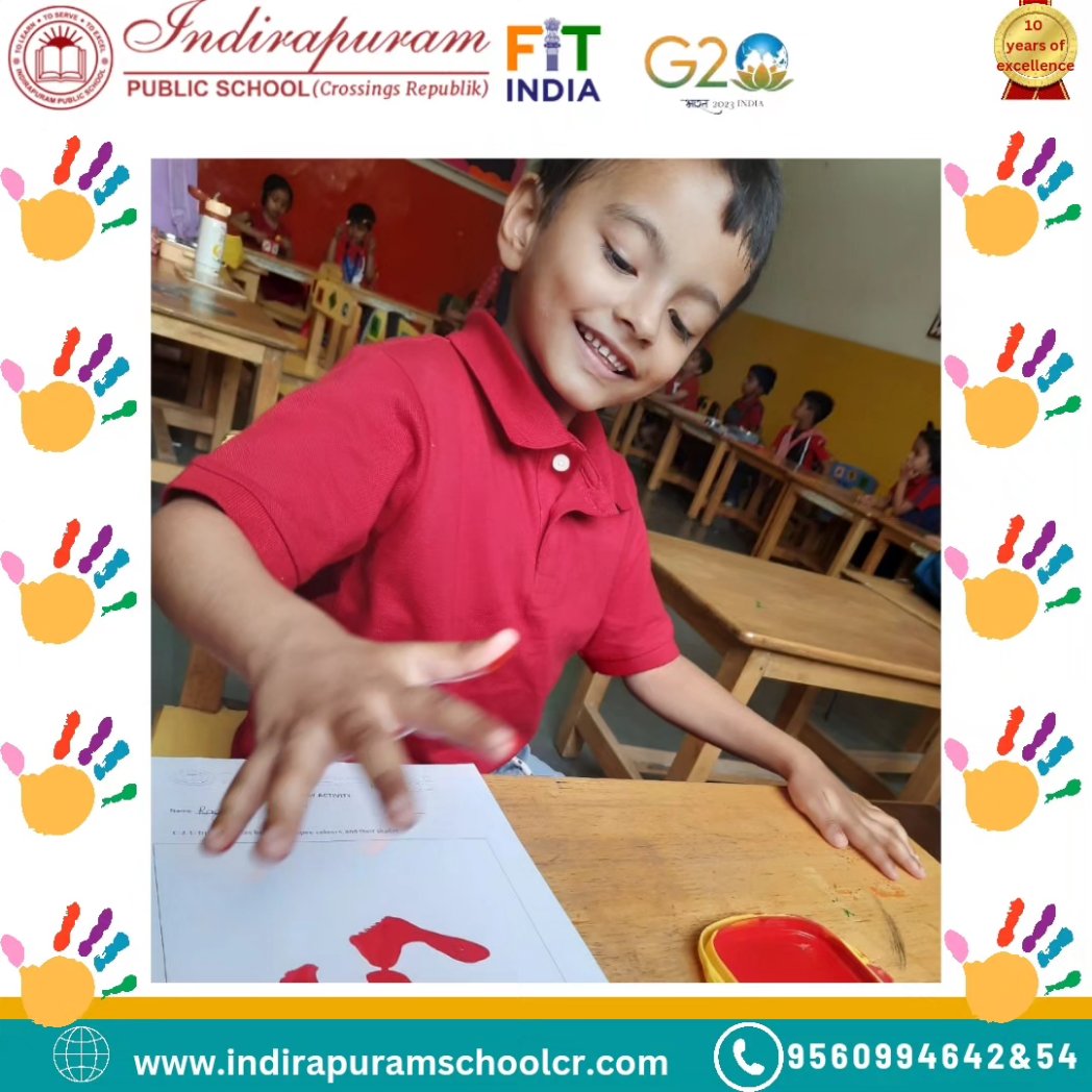 IPSCrossings's tweet image. To acquaint students with the colour-Red, 
Red colour day was celebrated in the pre-primary section on 19 april 2024.
 The toddlers were dressed in red attire and brought red colour objects and food.
#ipscr #redday #redcolour