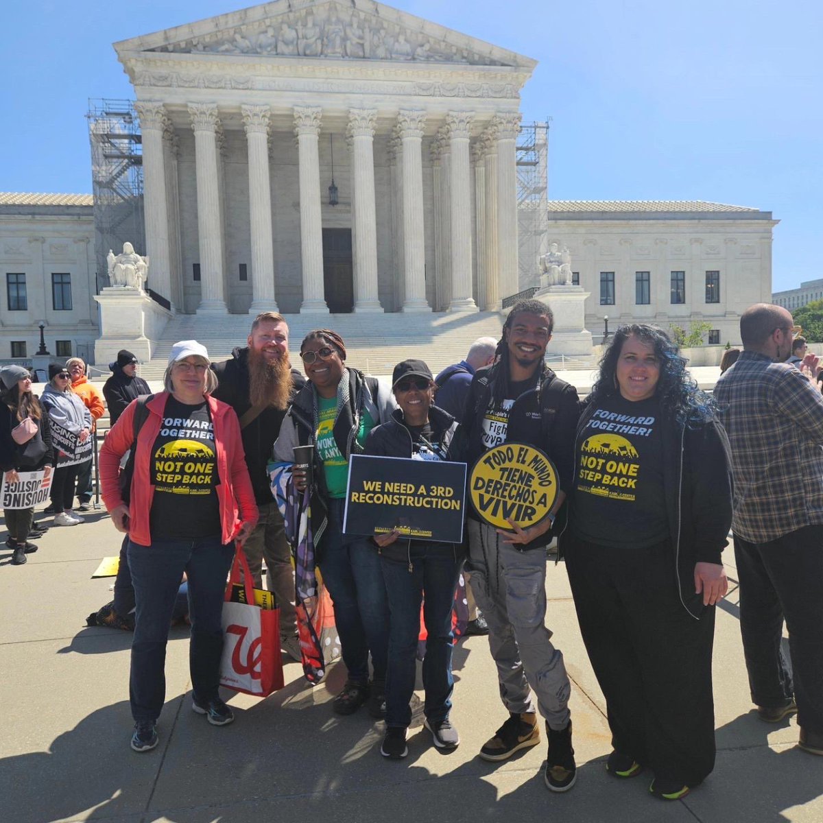 This Monday, we joined @homeless_law on the steps of #SCOTUS to remind our leaders that two things will always be true: 1. Homelessness should never be criminalized. 2. Everyone deserves safe housing.