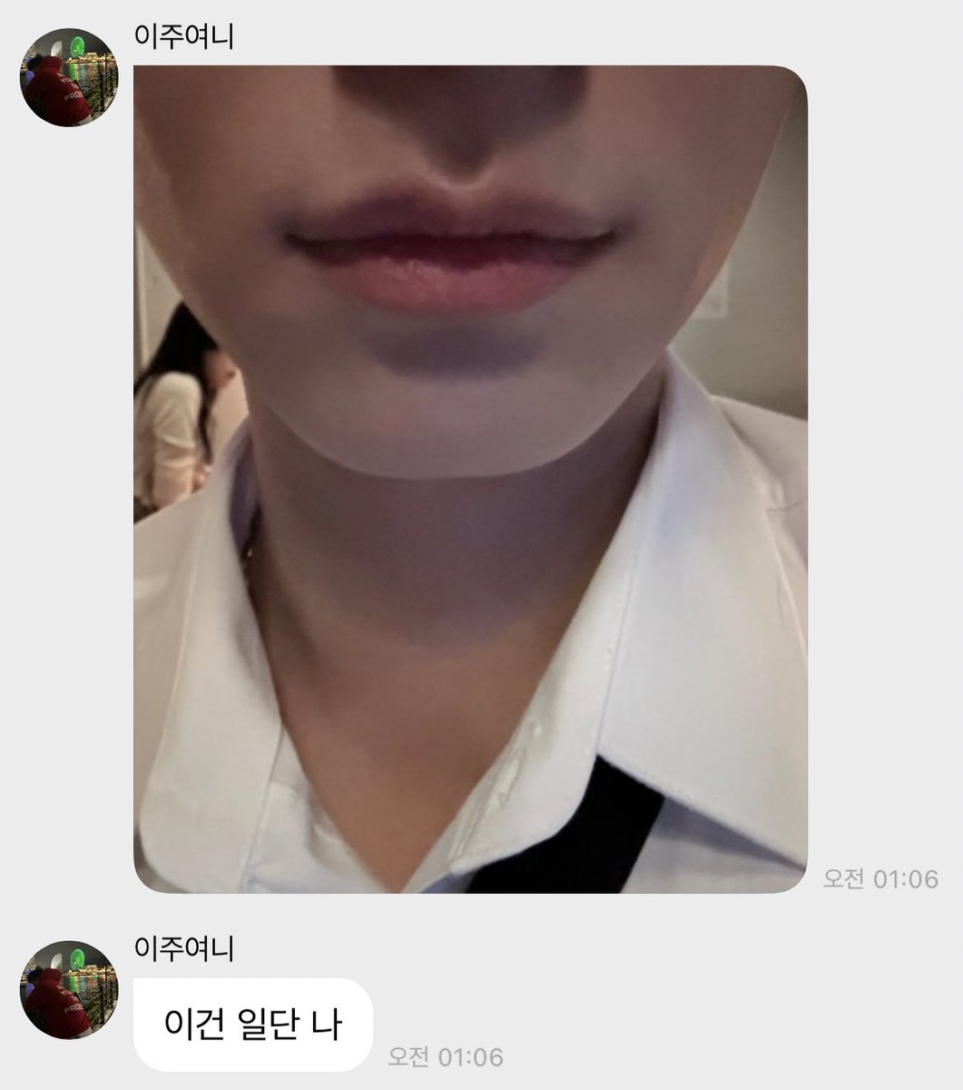 115kitten's tweet photo. 아니 제발
입꼬리가 다 똑같이 생기셨네
시나모롤 가족 실존 ㅆㅂ https://t.co/Cma932uap7