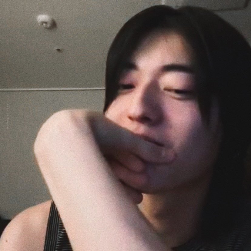 O2O4f_'s tweet image. 👉🏻👈🏻 ..♡