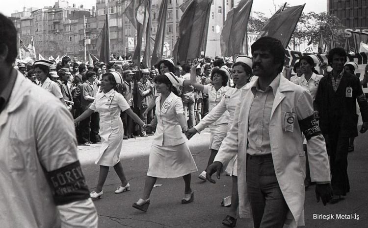 1 Mayıs 1978, Taksim, Dev Sağlık-İş Korteji..