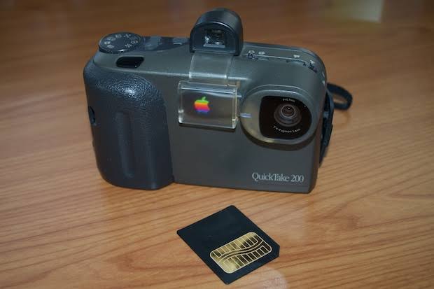 This is Apple's #QuickTake. One of the first consumer digital #camera lineup with maximum resolution of
640×480. 

Lunched in 1994, this product was marketed for 3 years before being discontinued in 1997. 

Have you seen it before or ever owned one?
