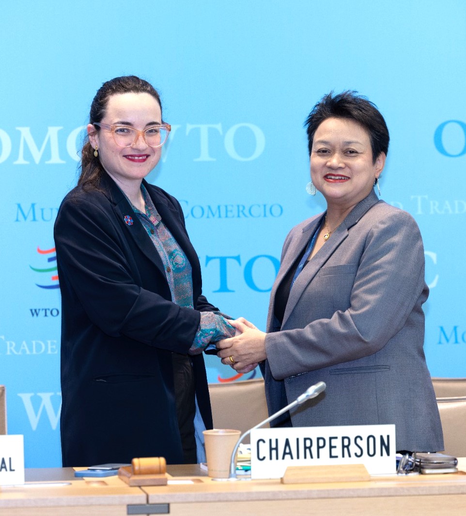 Los miembros de la OMC eligieron hoy a la Embajadora Sofía Boza de #Chile 🇨🇱 como Presidenta del Consejo de los #ADPIC para el próximo año. Sucede a la Embajadora Pimchanok Pitfield de #Tailandia 🇹🇭, que dirigió la labor del Consejo durante un período particularmente complicado.