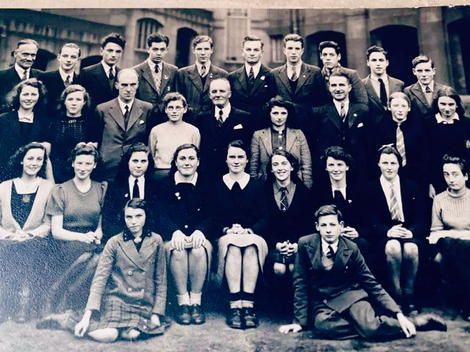 @AirdrieAcademy class photos from 1944 and 1945. We have had a fantastic response so far to our project celebrating 175 years of history. If you have any stories, memories or photos 📷 please email @crosbie_mrs at airdrieacademy175@outlook.com 🙂