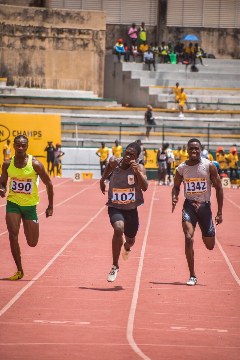 I thought Usain Bolt was the fastest runner not until I visited the #MTNChampsJos and saw men that are running like jet. #MTNChamps2