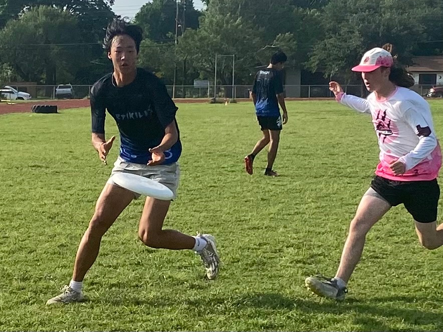 Here is an update on LASA ultimate frisbee, two-time state champion. The Vertikills have jumped from No. 15 to No. 10 in nation in latest poll @statesman @AustinISD #centexpreps