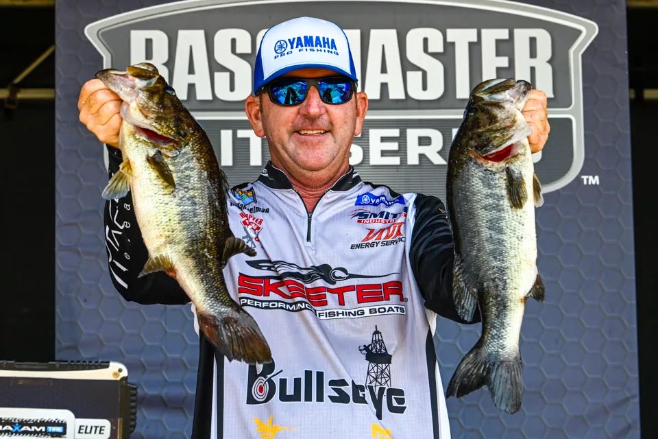 See the largemouth that had the biggest impact on the leaderboard during the @MaxamTire Bassmaster Elite at St. Johns River! 👊 #bass #bassmaster #BassElite #StJohnsRiver #bigbass #bigstage #bigdreams