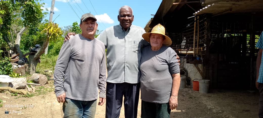 Visitó Esteban Lazo finca de cultivos varios y ganadería de la productora Iginia Martínez 'La Gallega', de la Cooperativa de Créditos y Servicios (CCS) 'Ñico López', en el consejo popular Managua ✅Vínculo permanente de los diputados con territorios por donde fueron electos