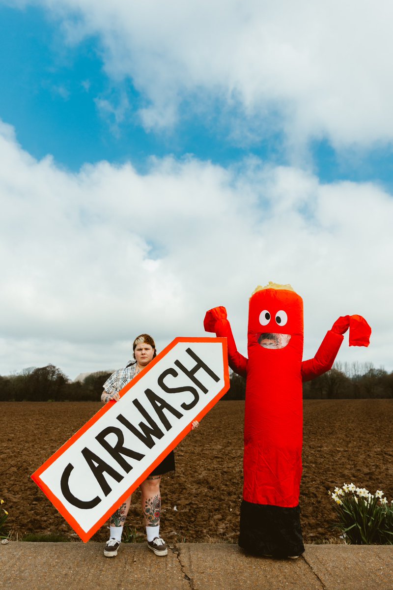 Have you watched the video for Crying in the Carwash? 🚗🧽😢 youtu.be/v4_Jr1FGLE8 📸 @rosiepowellfreelance