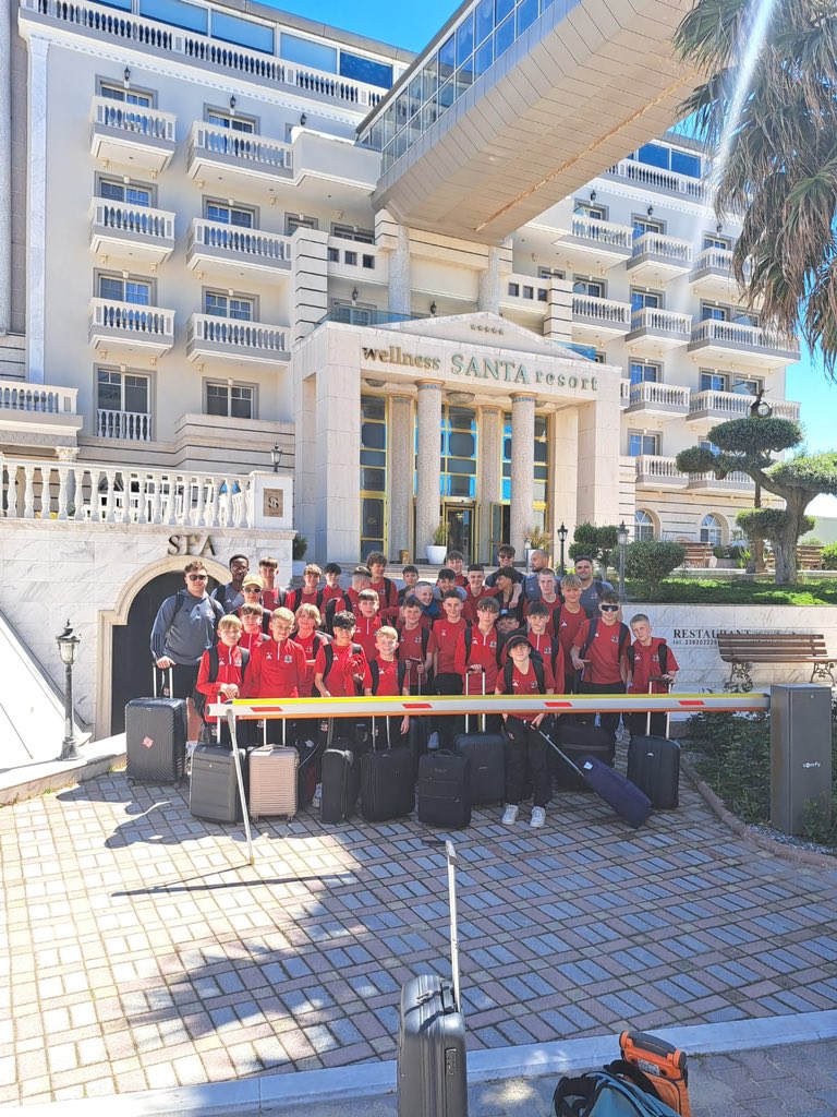 The U12 & U14 squads have arrived in Thessaloniki, Greece in preparation for the Katsouris Cup hosted by @PAOK_FC. 🏆🇬🇷 Thank you @Proacademytour for organising! 🙌🏼 #ECFCNextGen