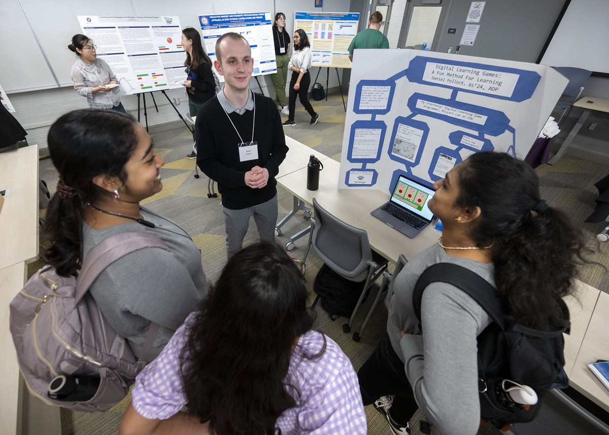 Earlier this month, the spotlight shined on our Health and Human Development students during the HHD Showcase of Excellence! 🌟 Students across all academic tiers did a phenomenal job presenting their research and projects.