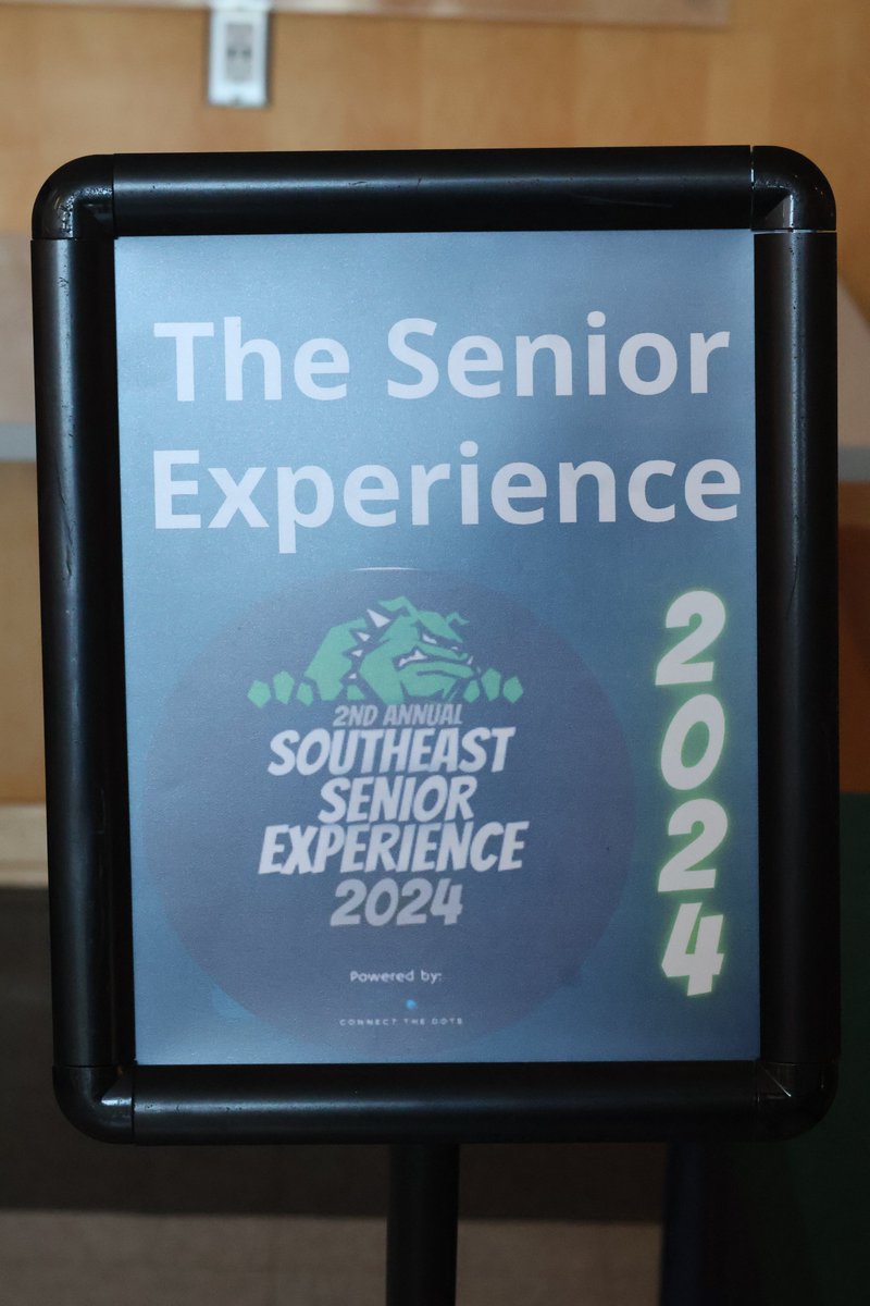 🎓SRMHS Career Services proudly presents the 2nd Annual Senior Experience Day! Students from the Class of 2024 enjoyed discussion panels, prizes, and a College and Careers Expo. Thank you for this fantastic opportunity!#AlumniGroup #SeniorExperienceDay #ClassOf2024 #BulldogPride