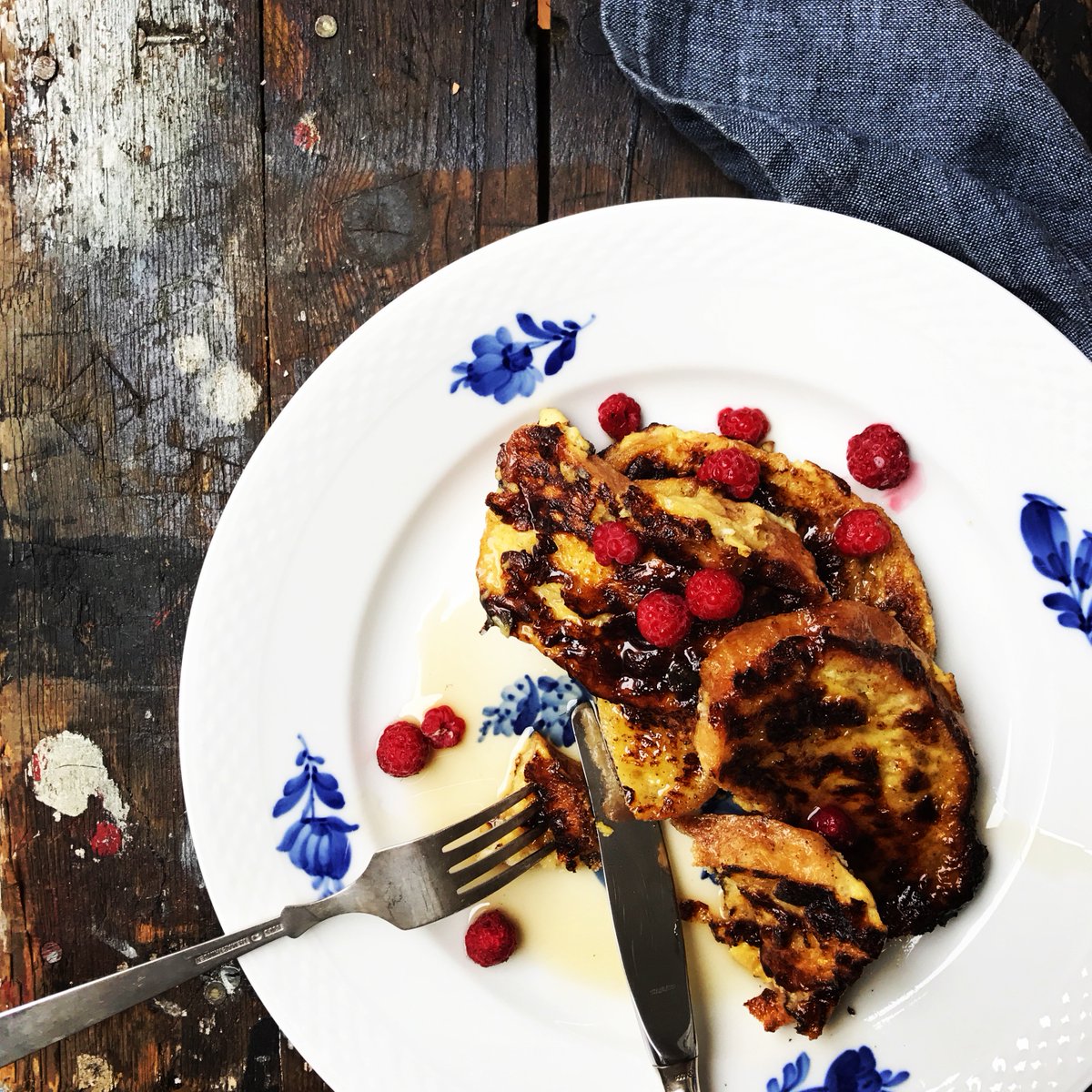 French Toast with Raspberries & Maple Syrup

Wake up with something special!

Get our free recipe app. Link in profile.

#FrenchToast #BreakfastGourmet #RiseAndShine #DeliciousTreats #Breakfast #GourmetBreakfast #BreakfastIdeas #FrenchToastForBreakfast #BreakfastForDinner