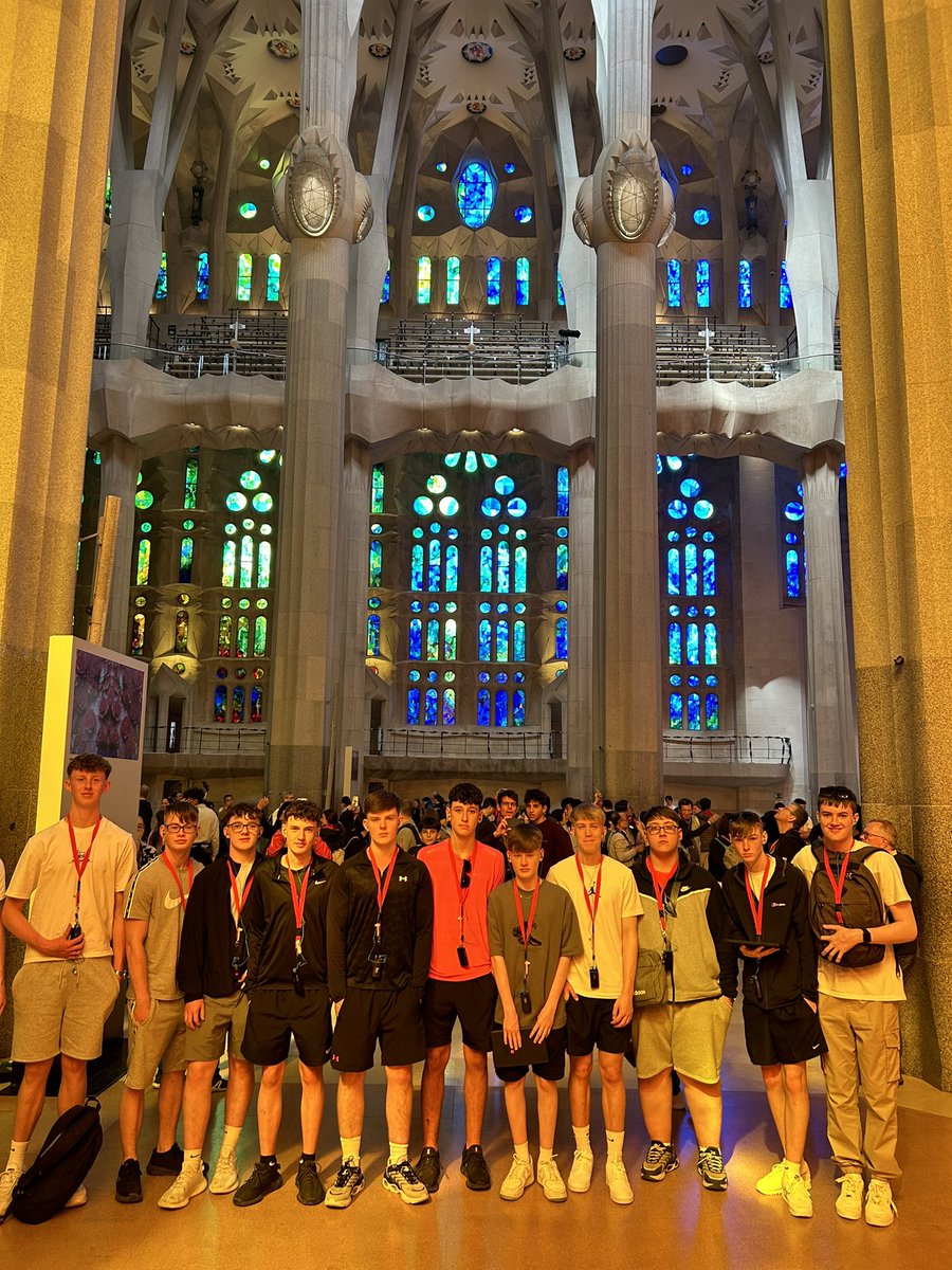 A great first day in Barcelona with our 119 TYs 🇪🇸 Cable cars up Montjuïc, a visit to the Olympic Stadium to see where FC Barcelona are currently playing & an incredible display of light in La Sagrada Familia @CeistTrust