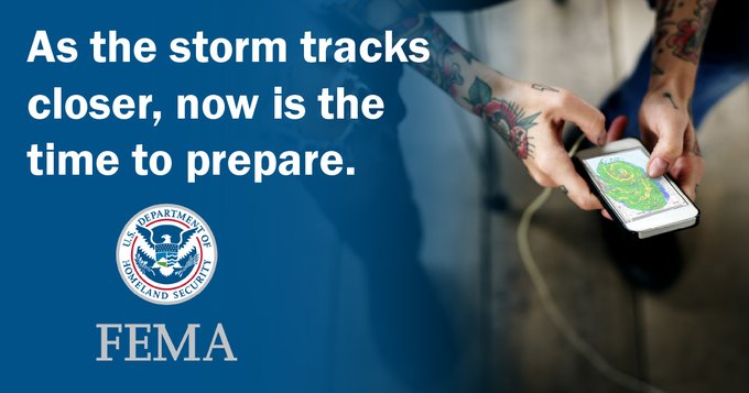 ▶️Procrastinators! ⛈️Severe storms coming later today + Sat., Sun. There's still time to #BeReady. No kit? Grab these essentials: 🪪Wallet/ID 💊Meds 👟Shoes 🔦Flashlight 📱Cell phone/chargers 📄List of emergency contacts 🍎Snacks/water #iawx, #kswx, #mowx, #nebraskawx, #kcwx