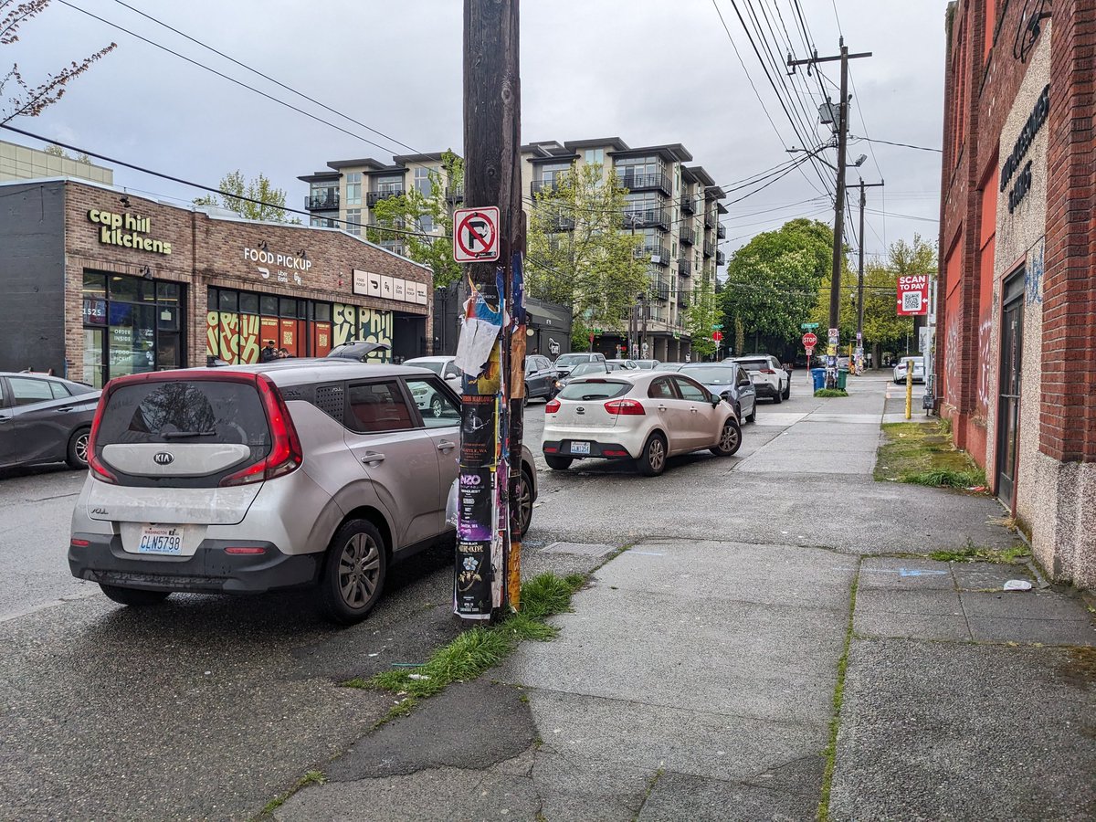 Something needs done to prevent the mess drivers are causing on 13th Ave between Pike/Pine as they pickup food from Cap Hill Kitchens. The sidewalks need some sort of preventative measures to keep people from parking on them. A relatively tame example 👇 @seattledot @Spottnik