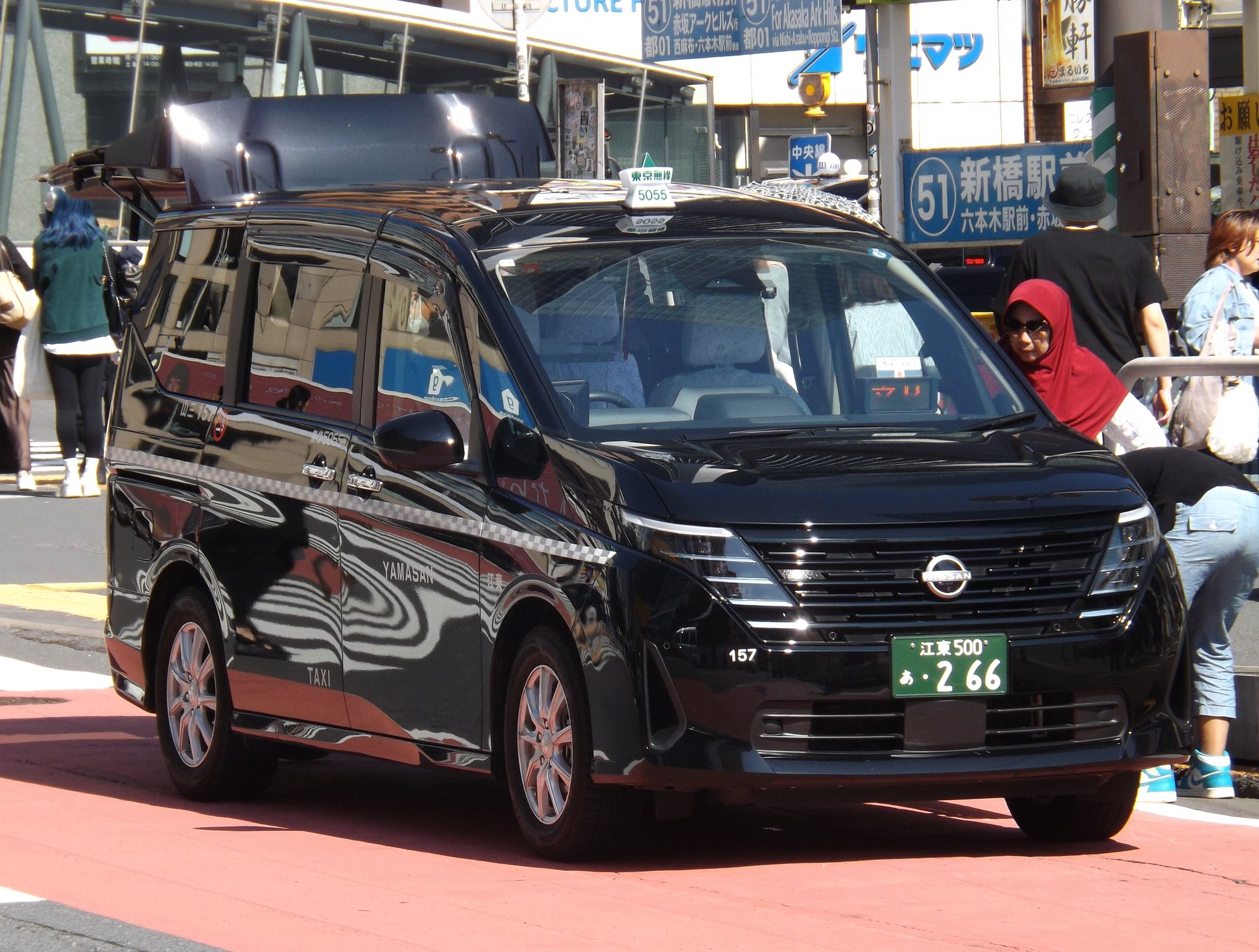 GMGu2ocbkAAmF8-.jpg:large
