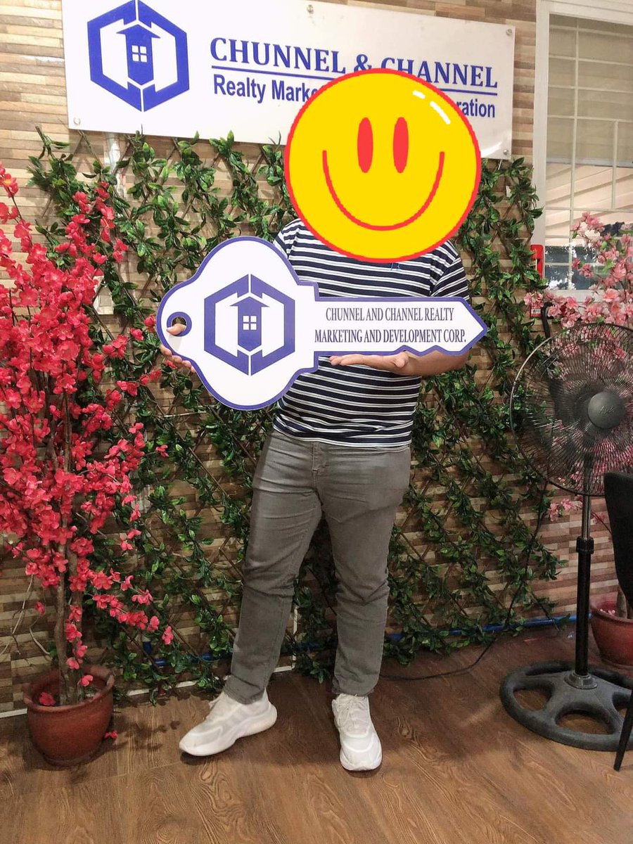 iamjakecool's tweet photo. I manifested this last year and magkakatotoo na 🙌 #TYL https://t.co/38ZPjp9URm
