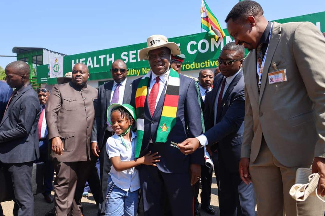 HovePhidilia's tweet photo. H.E President ED Mnangagwa is at the ZITF exhibition centre conducting a tour on several select stands.
#EDhuchi
#EDpfeee https://t.co/b1Wp15isbd