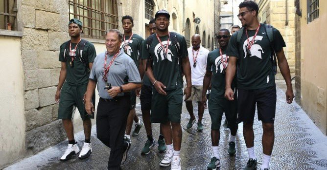 Source: #MichiganState’s basketball team will head to Spain in mid-August, I’m told. They’ll visit Madrid, Barcelona & Valencia. This will be MSU’s 2nd overseas trip under Tom Izzo (2015). Cool opportunity for the kids to experience Europe & its hoops. 247sports.com/college/michig…