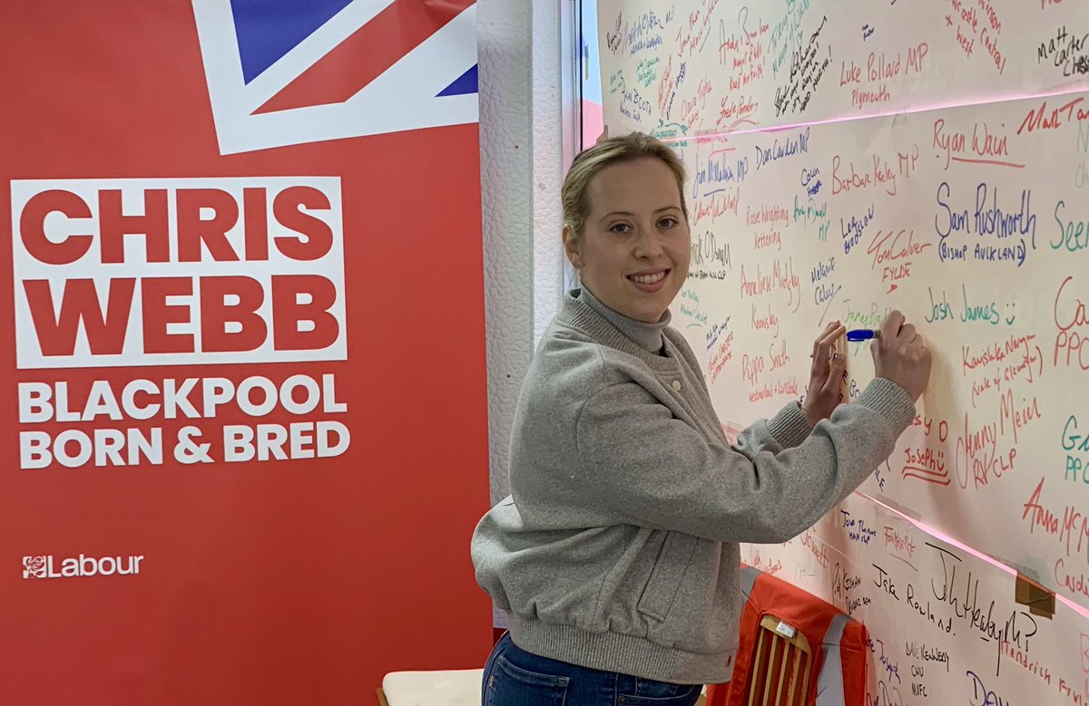 Good to visit Blackpool today to support the fantastic @ChrisPWebb in the by-election. Best of luck to the many Labour candidates standing across the UK next week, and a huge thank you to the fantastic party staff supporting their campaigns.