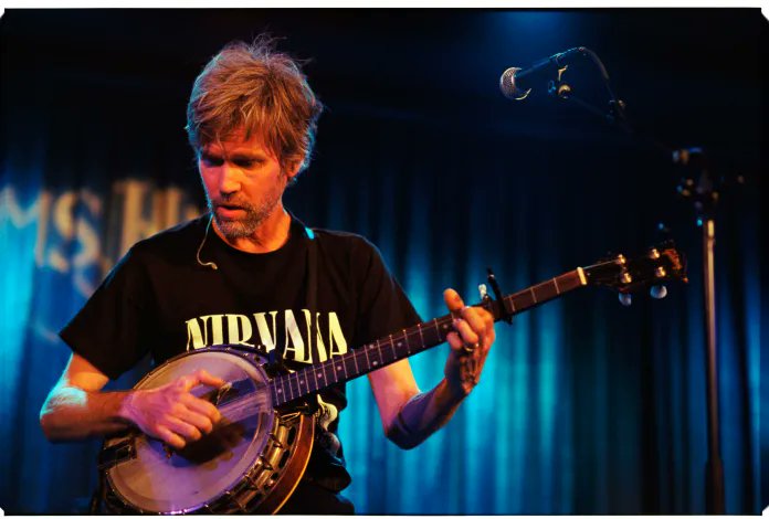Live Review: @WillieWatsongs, formerly of Old Crow Medicine Show, reminded us that his is a vital voice in folk and roots music @RamsHeadOnStage on April 21. parklifedc.com/2024/04/26/liv…