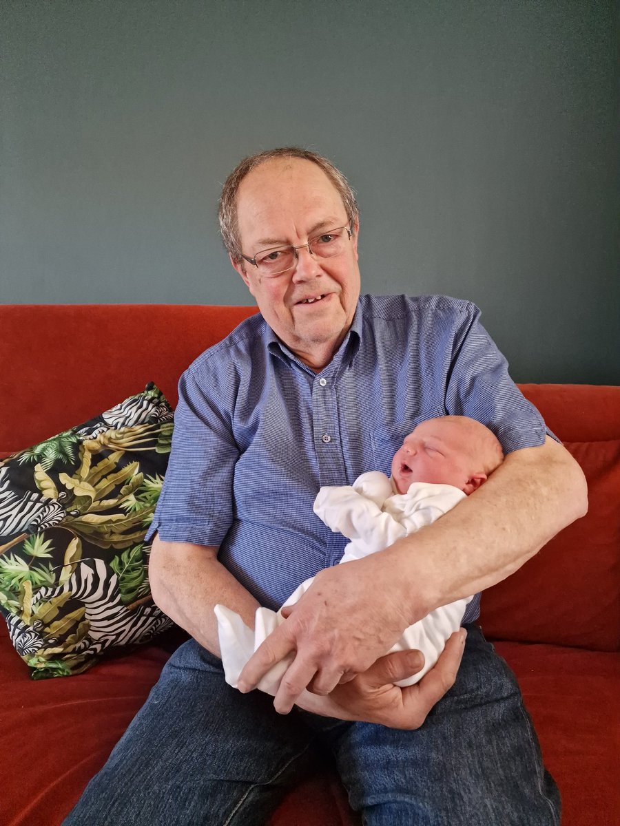 MWH02's tweet photo. The new grandson, congratulations Sam and James https://t.co/ck3BhkKoTy