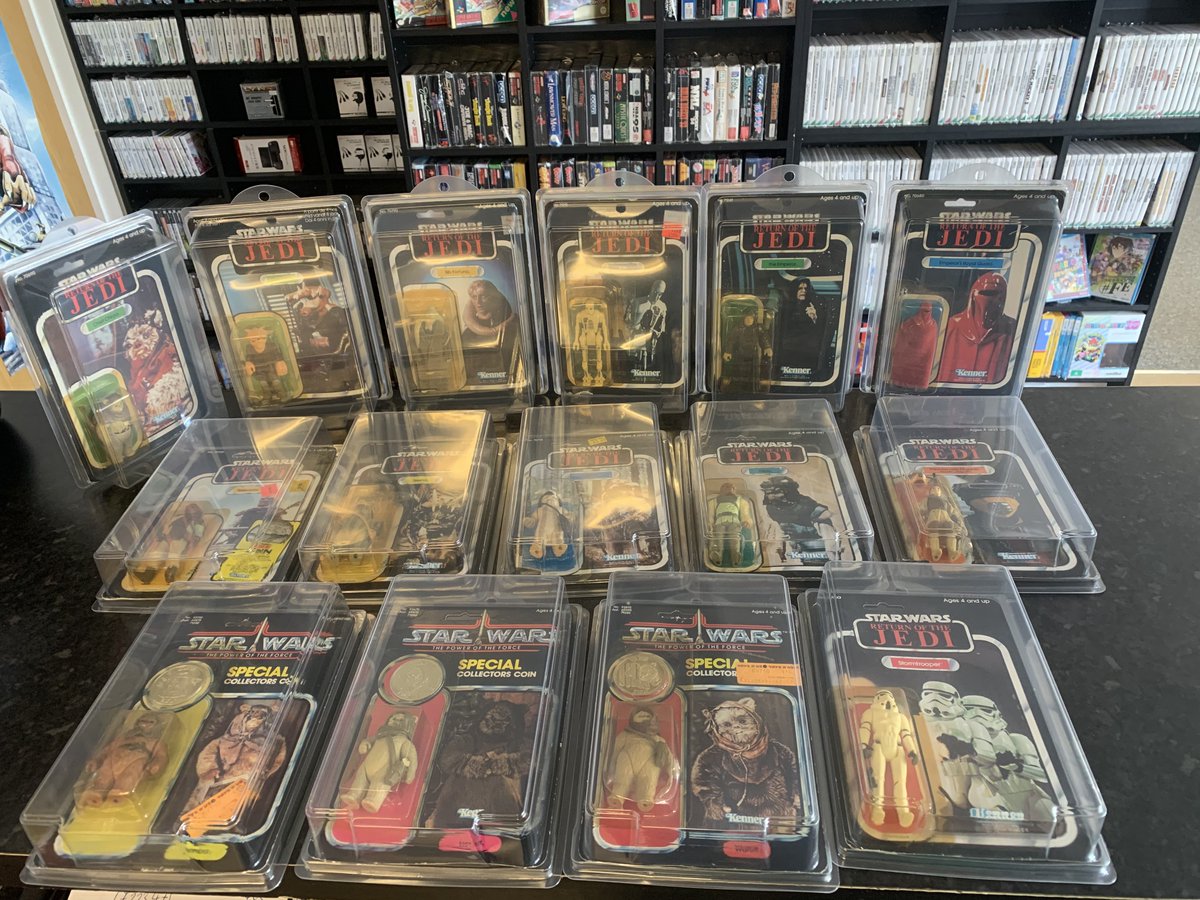Hey Star Wars Fans

These Vintage carded figures are going out into the shop this weekend 👀👀👀

I’ll see you soon 😎

#retroshop #retrogaming #retrogamingcommunity #xbox #playstation #sega #nintendo #retrotoys #toys #leighonsea #southend #rayleigh #benfleet #essex #starwars