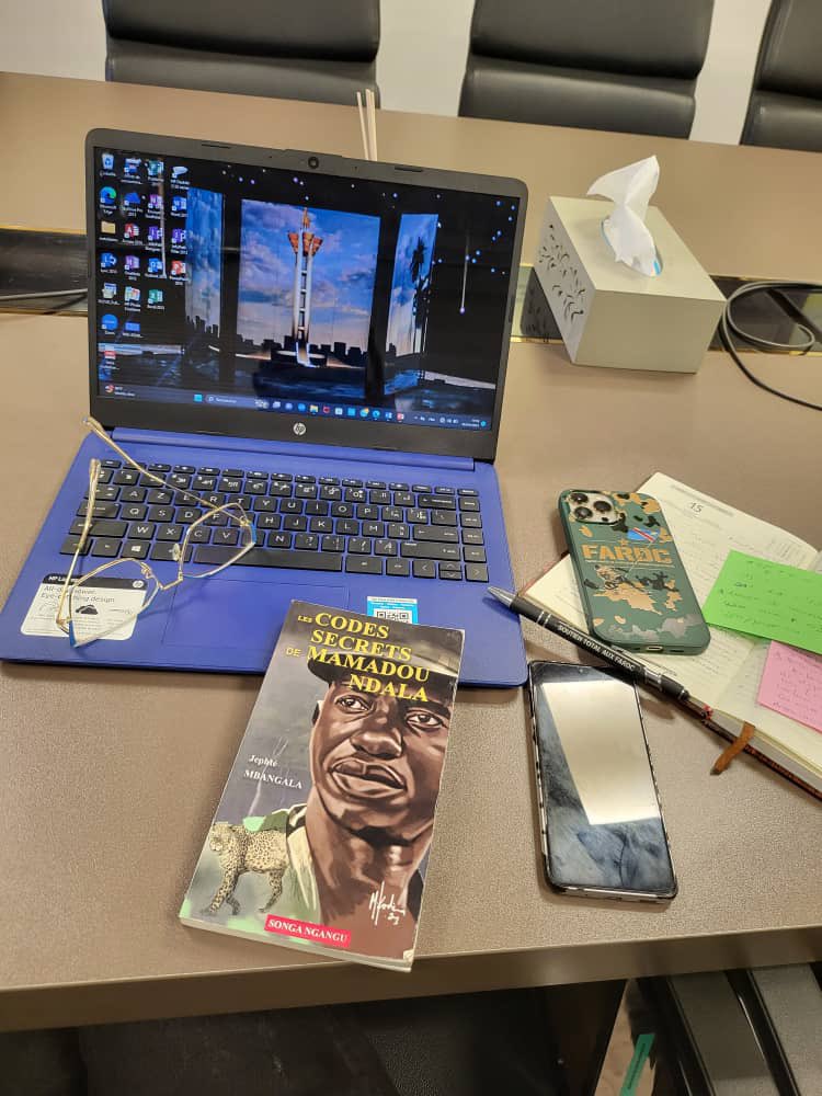 EkakaDorcas's tweet image. Plus vous devenez silencieux, plus vous pouvez entendre✨.

Pensée Du Jour #Disonais