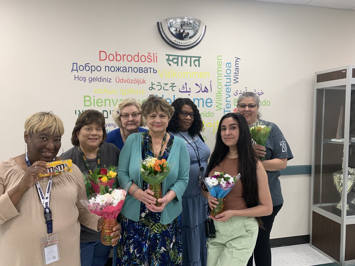 QV_Raiders's tweet image. &quot;Big shoutout to the amazing administrative professionals at the Q! Your dedication keeps everything running smoothly, and your hard work doesn&apos;t go unnoticed. Thank you for all you do! 🌟 #AdminProfessionals #Gratitude&quot; ⁦@draudraude⁩ ⁦@rwootenits⁩