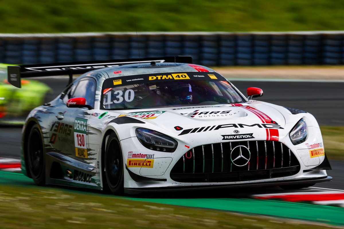 #DTM | #DTM2024 | #ADAC | #WeLoveDTM | #FeelTheRoar
italian-endurance.com/dtm/dtm-merced…
Le Mercedes chiudono al top in entrambe le sessioni di prove libere del season opener DTM di Oschersleben, rispettivamente con Maro Engel ed Arjun Maini