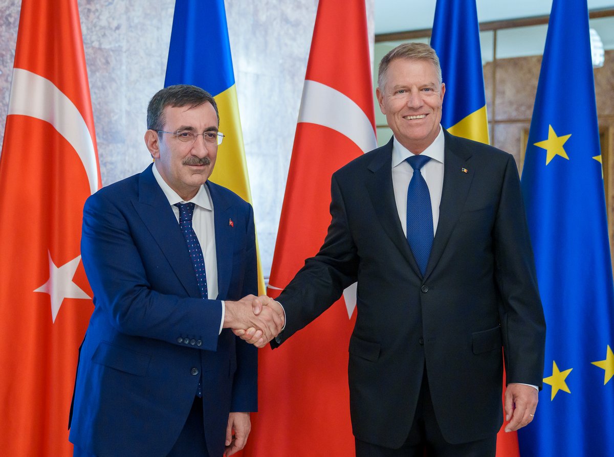 Very good discussion today with Türkiye VP @_cevdetyilmaz on concrete ways for further boosting our excellent economic cooperation & connectivity, within our #StrategicPartnership 🇷🇴🇹🇷. Underlined the strategic importance of the #BlackSea & our efficient cooperation within #NATO.