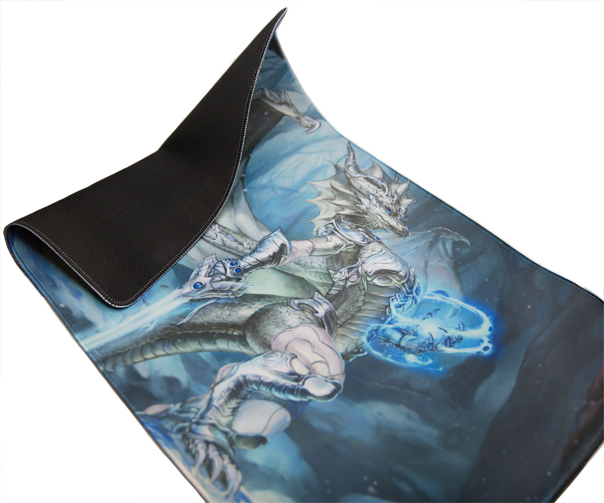 This dragon is on heavy duty playmats you can get here! Have them for your next card game! amazon.com/gp/product/B0C… More: amazon.com/Grillers-Drago…