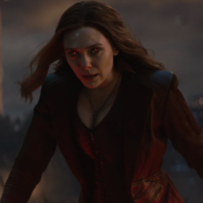 The difference in Wanda Maximoff's expression when she saw Thanos for the first time vs the next time she saw him>>>>