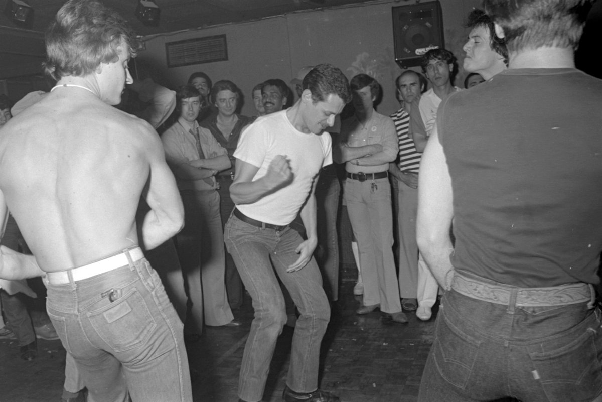 Stef Dickers (@stefdickers) on Twitter photo Feel like Dancing? They certainly did at The Copacabana, Earl's Court, London, 28 June 1980. Photographed wonderfully by Robert Workman from his incredible #archive <a href="/BishopsgateInst/">Bishopsgate Institute</a> Feel like Dancing? They certainly did at The Copacabana, Earl's Court, London, 28 June 1980. Photographed wonderfully by Robert Workman from his incredible #archive <a href="/BishopsgateInst/">Bishopsgate Institute</a>