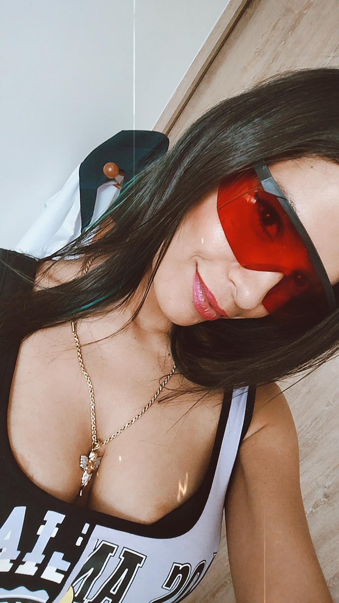 ℭ A T Y ℬ . tweet media