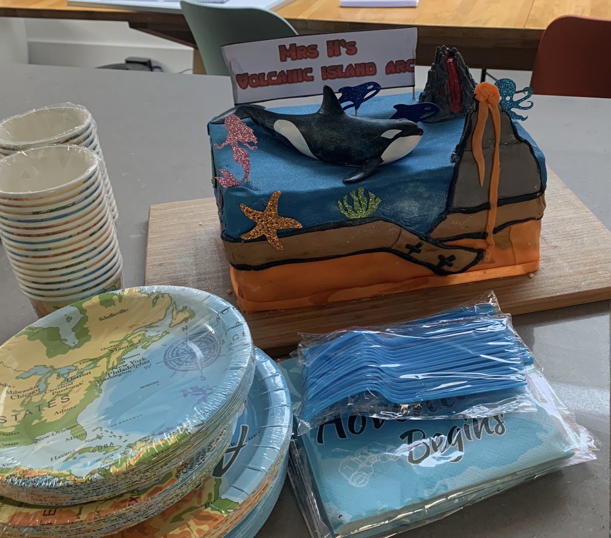 It’s that time of year again. A Geography themed leavers cake for an exceptional group of students. 👏👏👏👏👏👏👏👏